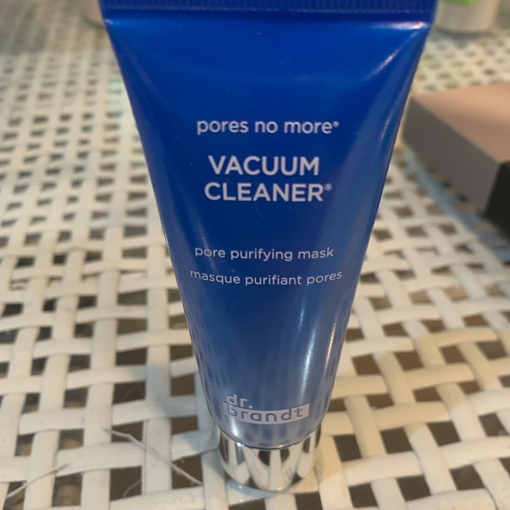 Dr. Brandt Pore Vacuum Face Mask
